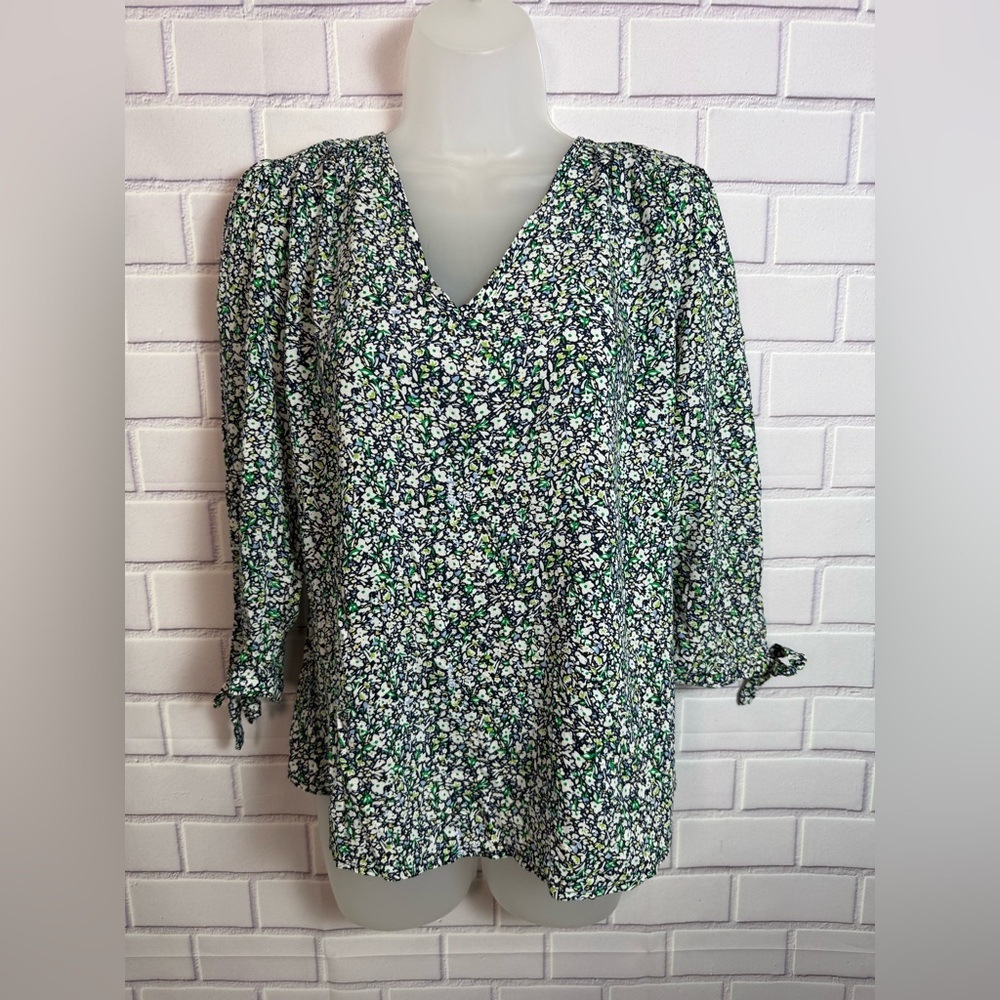 Cynthia Rowley Green Floral V-Neck Blouse - Picture 11 of 13